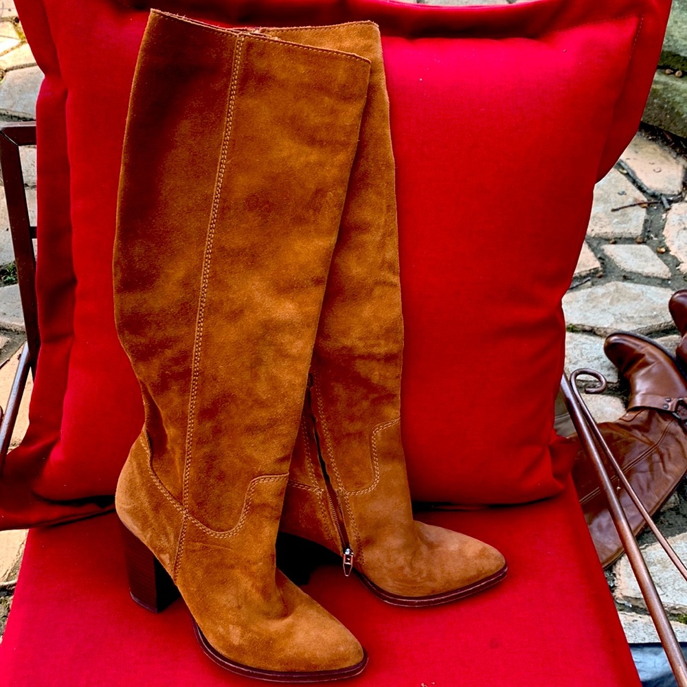 Dolce Vita sueded leather knee-length boot